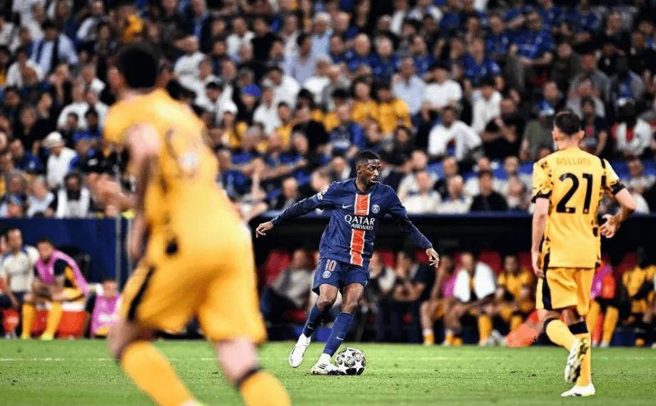 贡萨洛凌空 贡萨洛凌空