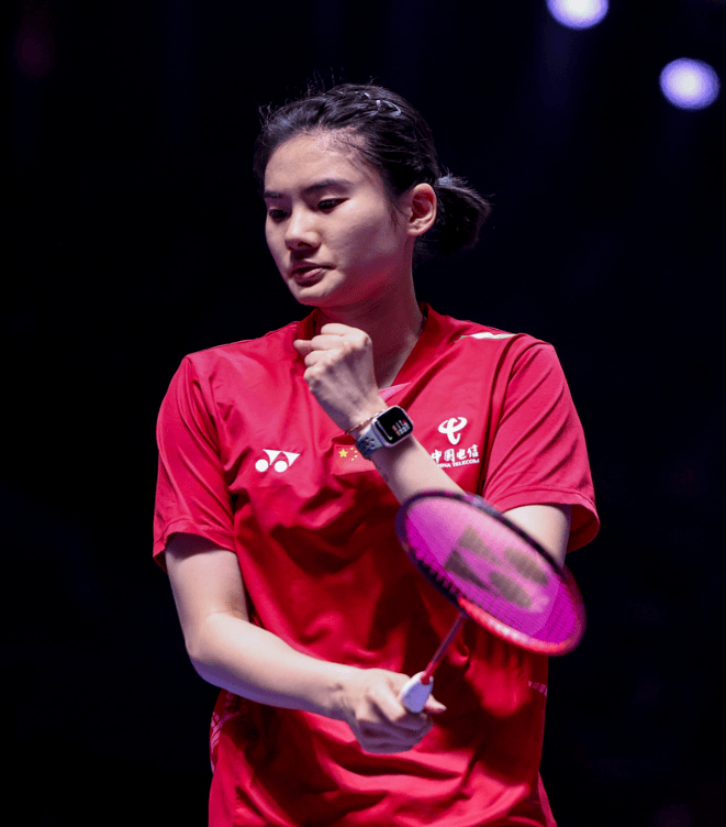 球飞过看台 球飞过看台